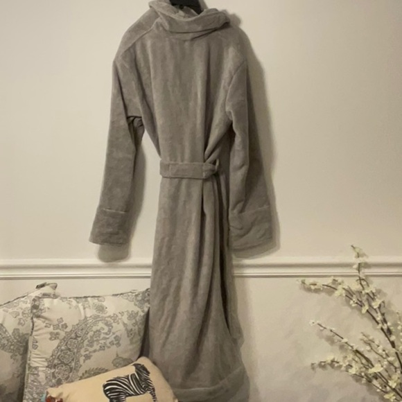 Hotel Collection Plush Gray Robe - Picture 2 of 2
